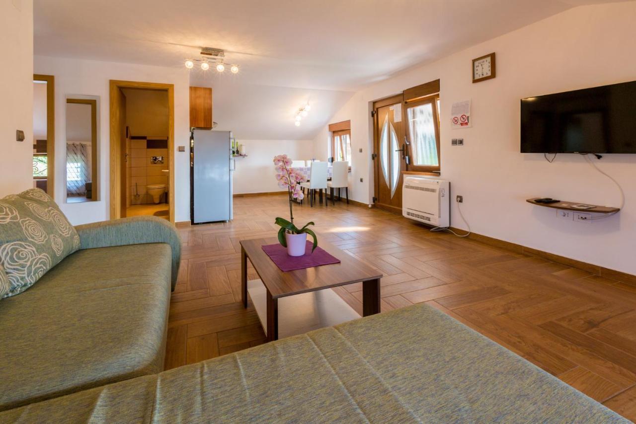Apartmán Jasminka Loncaric Crikvenica Exteriér fotografie